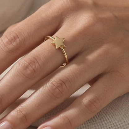 Anillo Estrella Minimalista